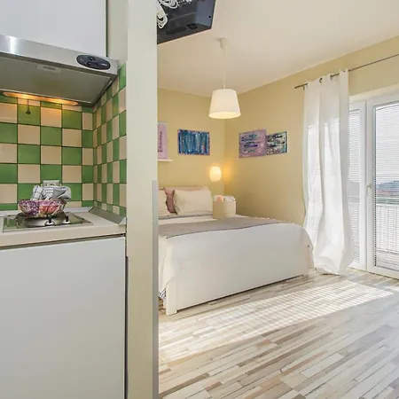 Apartment Lunarta