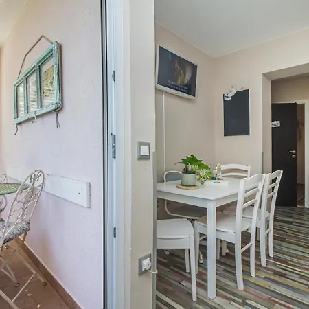 Apartament Lunarta Makarska