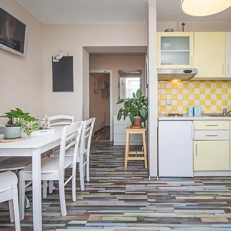 Lunarta Apartamento Makarska